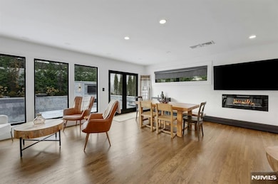 81 Pascack Ave, Emerson, NJ 07630 - photo 6