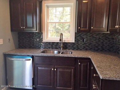 33 Railroad Unit B St, Moosic, PA 18507 - photo 3