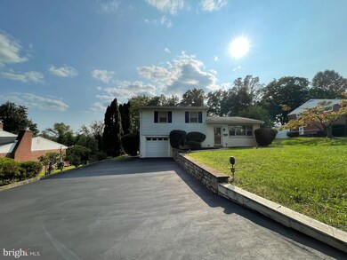 21 W Golf Club Ln, Paoli, PA 19301 - photo 2