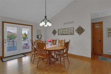 300 Sleeping Indian Dr, Freeburg, IL 62243 - photo 6