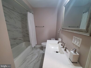 1517 Locust St, Curtis Bay, MD 21226 - photo 4