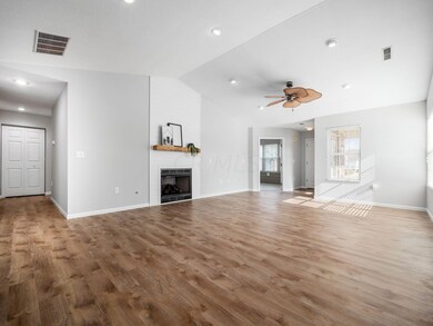 012_be5bd465_N 3062 Catan 013