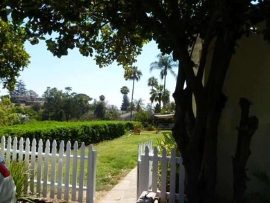 Front Gate to Front Yard & Home.