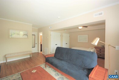1604 Monticello Ave unit B, Charlottesville, VA 22902 - photo 2