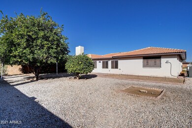 4737 E Flower Circle (4)
