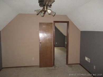 517 S Hemlock Ave, Broken Arrow, OK 74012 - photo 4