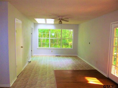 215 215 Clinton Rd, Nacogdoches, TX 75961 - photo 5