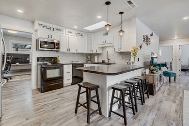 30 E Arizona St, Kalispell, MT 59901 - photo 2