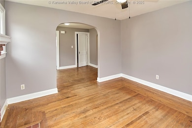 415 19th St, Dunbar, WV 25064 - photo 3