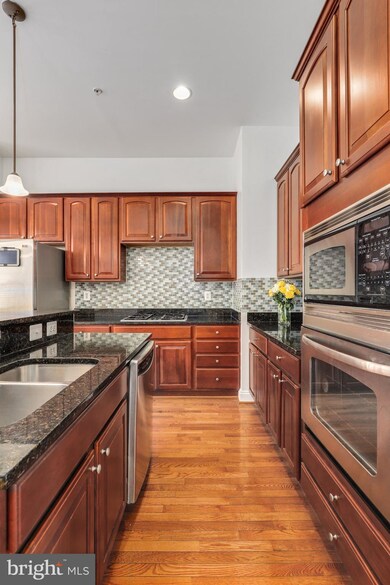 534 Whetstone Glen St, Gaithersburg, MD 20877 - photo 7