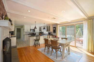 490 Cotuit Bay Dr, Cotuit, MA 02635 - photo 7