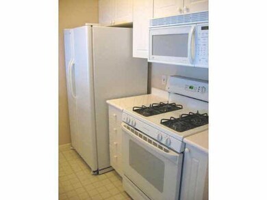 Parrau_Kitchen2