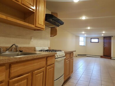 959 Boulevard E unit 1, Weehawken, NJ 07086 - photo 2