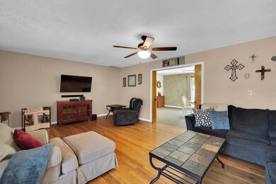 804 N Douglas Ave, Cleburne, TX 76033 - photo 6