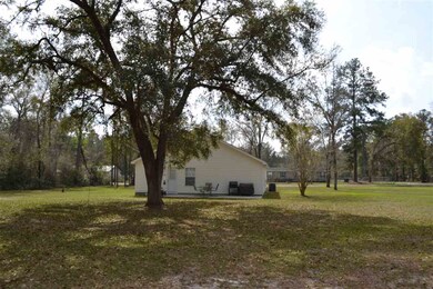 70 Jason St, Crawfordville, FL 32327 - photo 2