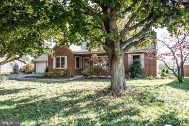 13615 Grandview Dr, Hagerstown, MD 21742 - photo 3