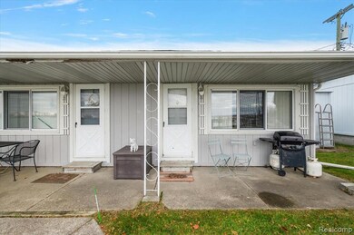 9287 N River Rd unit 2, Clay Township, MI 48001 - photo 4