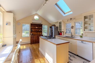 10 Danls Way, West Tisbury, MA 02575 - photo 3