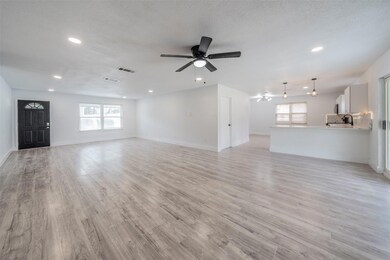 904 Gregory Ave, Bedford, TX 76022 - photo 4