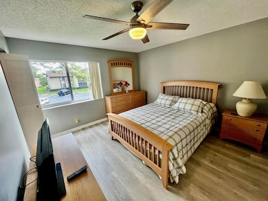 408 Pine Glen Ln unit C-2, Greenacres, FL 33463 - photo 7