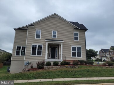 12037 Lake Dorian Dr, Bristow, VA 20136 - photo 2