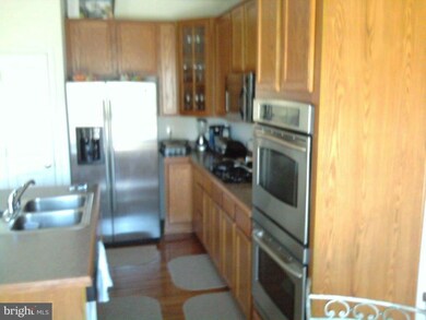 14215 Hunters Run Way, Gainesville, VA 20155 - photo 3