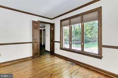 4502 Olley Ln, Fairfax, VA 22032 - photo 5