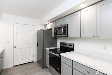 381 E Sullivan St, Allyn, WA 98524 - photo 6