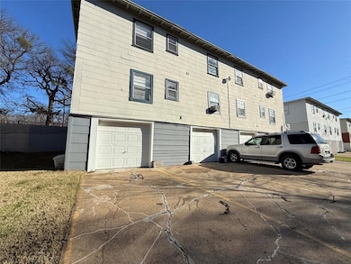 2240 Riverview Dr unit A, Irving, TX 75060 - photo 7