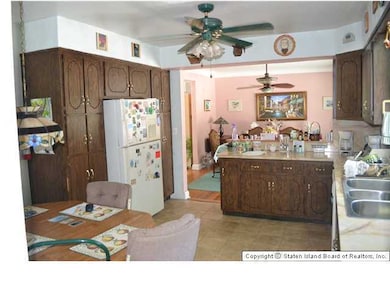 115 Egbert Ave, Staten Island, NY 10310 - photo 7