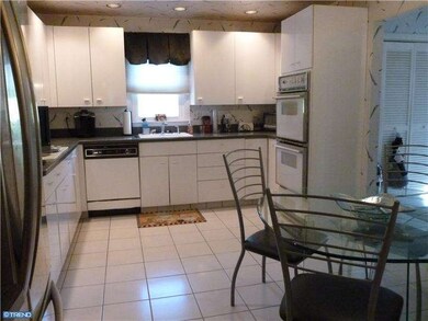 107 Brookthorpe Terrace, Broomall, PA 19008 - photo 6