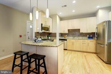 2203 12th Ct N unit 32, Arlington, VA 22201 - photo 5