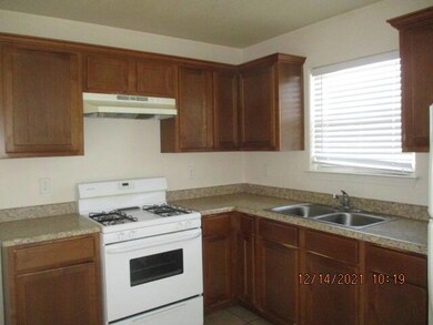 612 Mauer Rd unit 1, El Paso, TX 79915 - photo 3