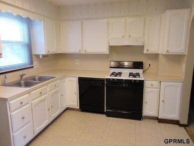 4644 N 127th St, Omaha, NE 68164 - photo 4