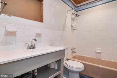 109 Lake View Dr, Annapolis, MD 21403 - photo 7