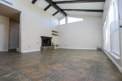 1800 Larry Hinson Dr, El Paso, TX 79936 - photo 5