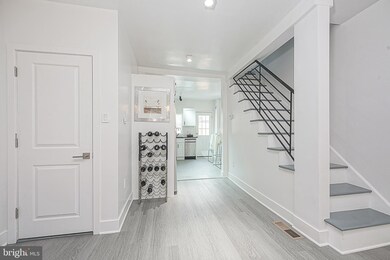 2053 Mountain St, Philadelphia, PA 19145 - photo 7