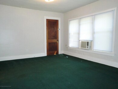 Upstairs Living Rm.