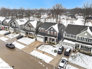 6170 James Dr, Lorain, OH 44053 - photo 2