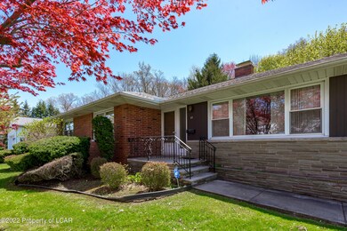 2 E 17th-3