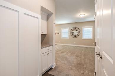 7504 Hardwood St-14