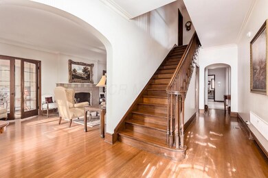 153 S Dawson Ave, Columbus, OH 43209 - photo 7