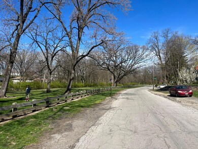 2395 Glenview Blvd, Columbus, OH 43204 - photo 3