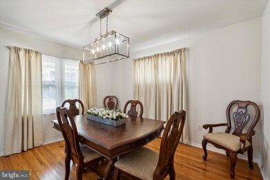 351 Sussex Blvd, Broomall, PA 19008 - photo 7