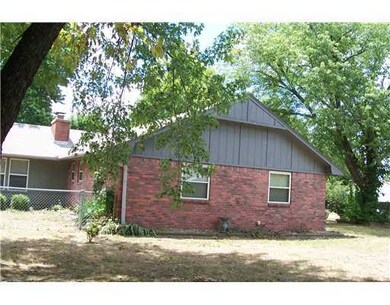 2802 Turtle Creek Cir, Rogers, AR 72756 - photo 2