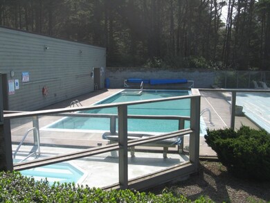 Otter Crest Swimming Pool