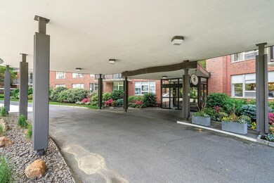 Imperial Towers unit 801, Chestnut Hill, MA 02467 - photo 3