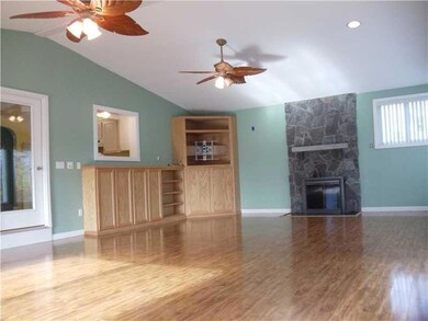 15 Memorial Dr, Biddeford, ME 04005 - photo 3