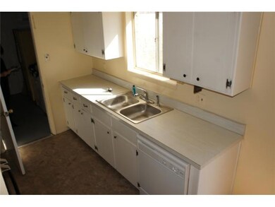 10224 Renfrew Dr, El Paso, TX 79925 - photo 5