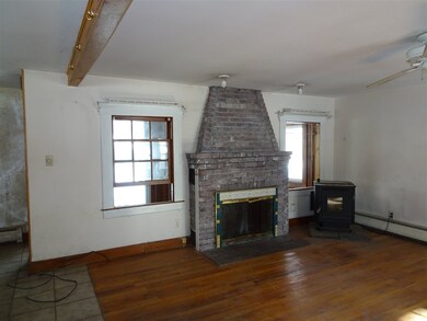12 Crescent St, Keene, NH 03431 - photo 6